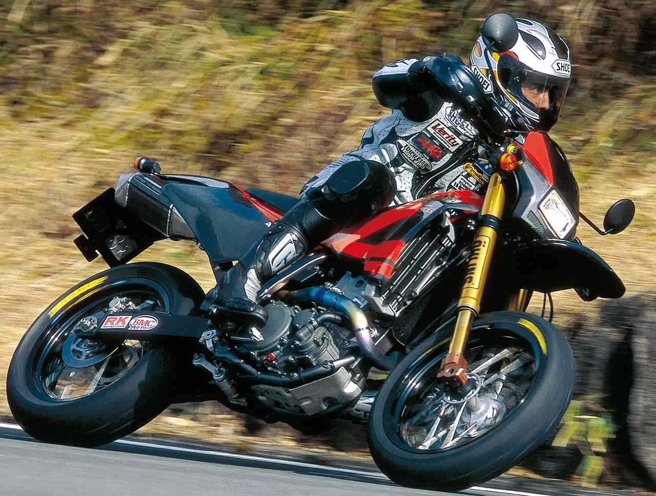 ヨシムラ「M450R」解説｜第4のコンプリート車は峠を駆けるスーパーモタ