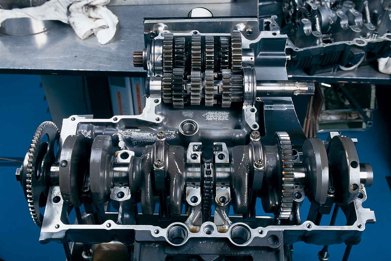 画像 : 4番目の画像 - 【写真6枚】ヨシムラ「 GSX-R750」（1987年） - webオートバイ