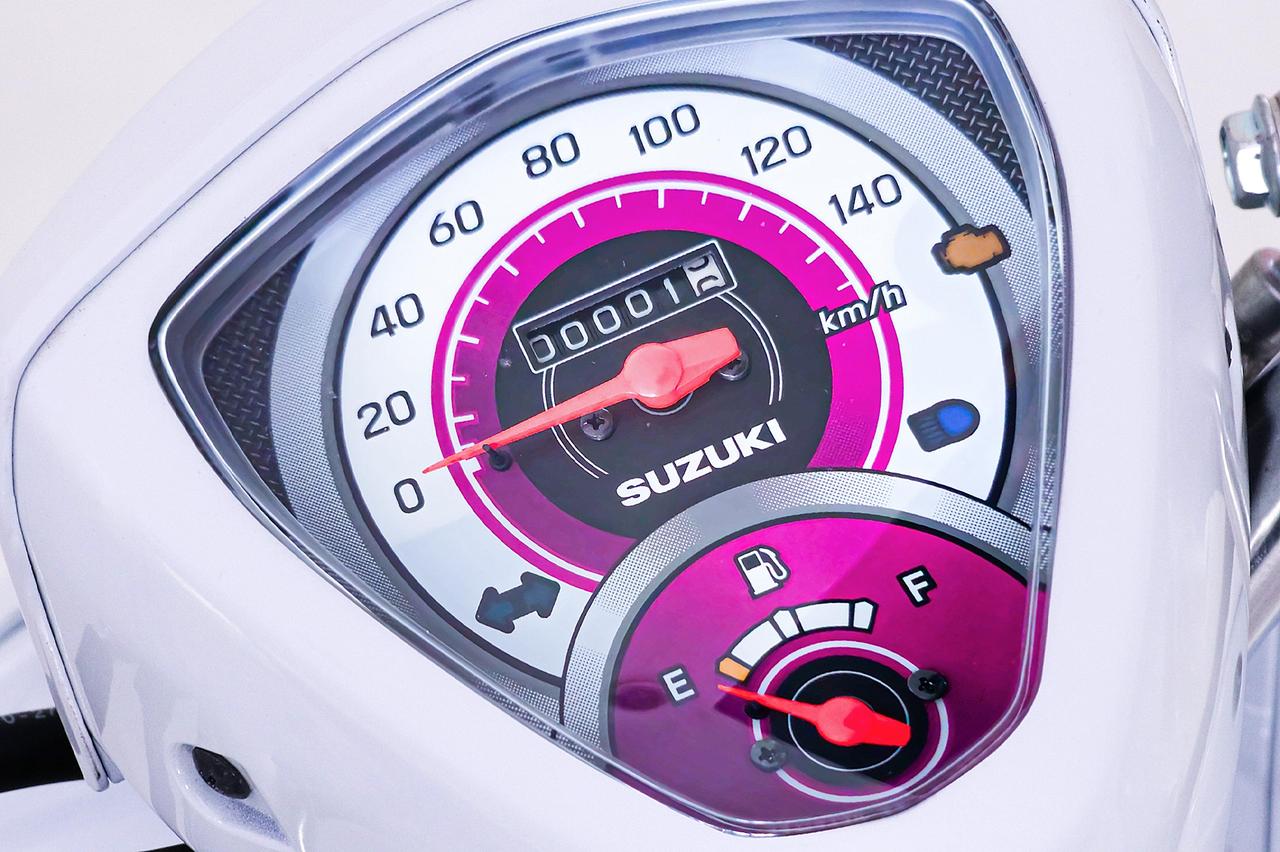 画像11: 【ハヤブサルックのアツい1台!】スズキ「Let's110」は前後14インチの快速スクーター【世界でがんばる!! 日本メーカーの珍車大図鑑 Vol.17】