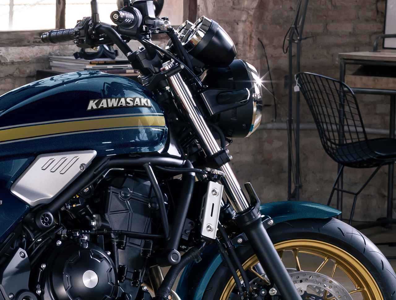 画像: カワサキ「Z650RS」2026年モデルは初の“赤ホイール”を採用！ - webオートバイ