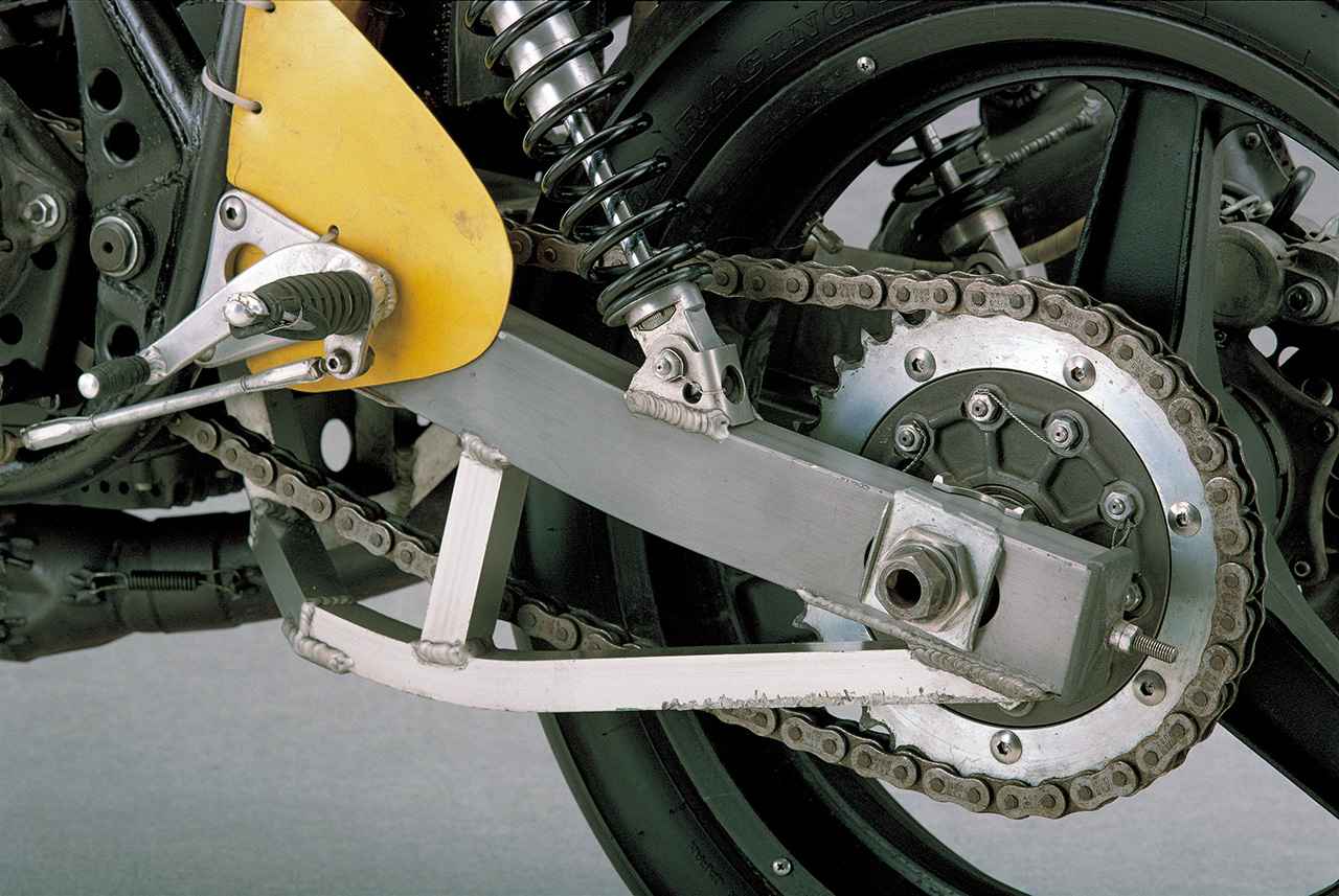 画像6: ヨシムラ「GS1000R XR69」(1980年)赤×黒のイメージはここから始まった|【ヨシムラ・レーシングマシンヒストリーvol.1】