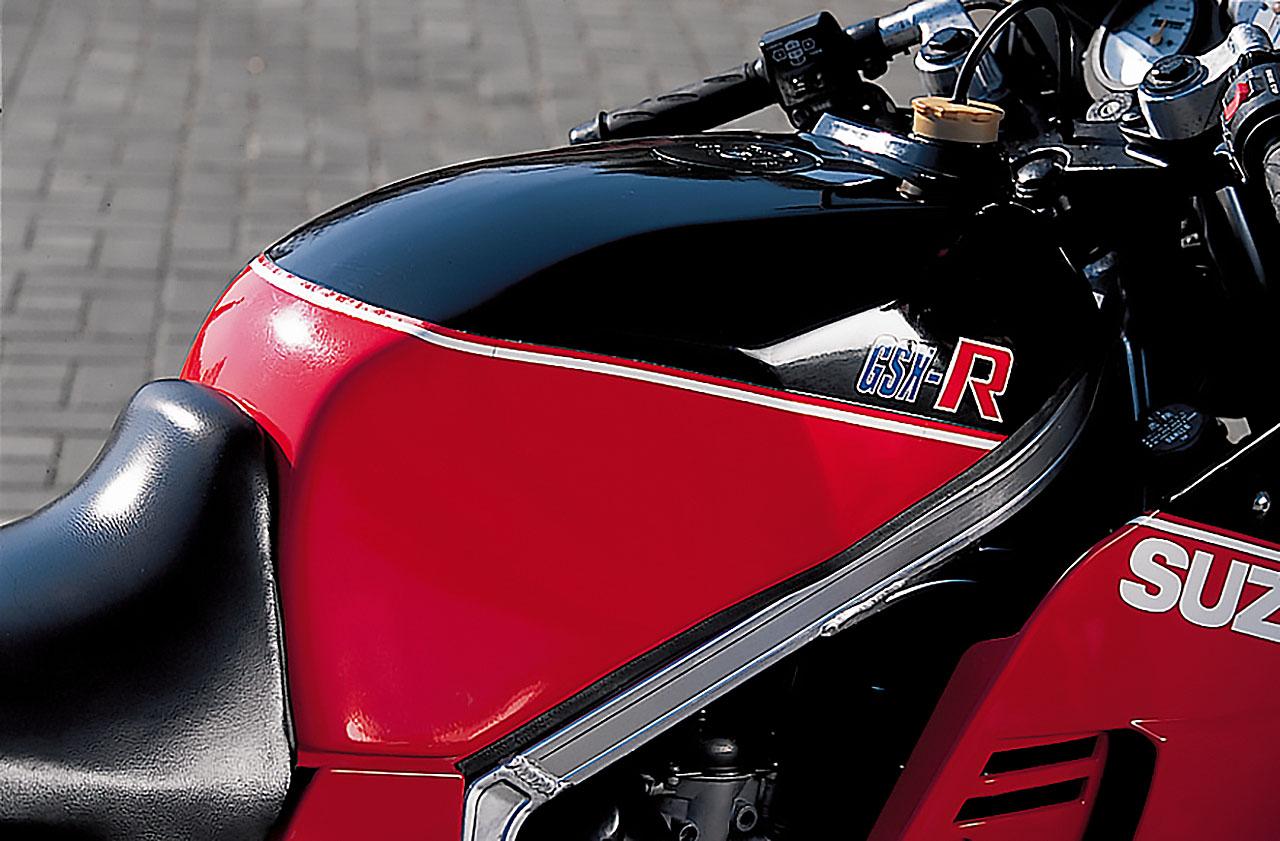 画像7: スズキ「GSX-R（GK71B）」（1985年）の各部装備・ディテール解説
