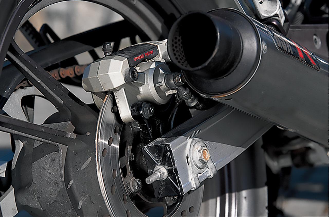 画像14: スズキ「GSX-R（GK71B）」（1985年）の各部装備・ディテール解説