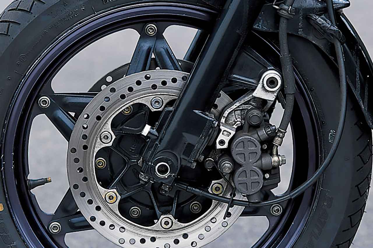 画像8: ホンダ「CBR400F（NC17）」（1984年）の各部装備・ディテール解説