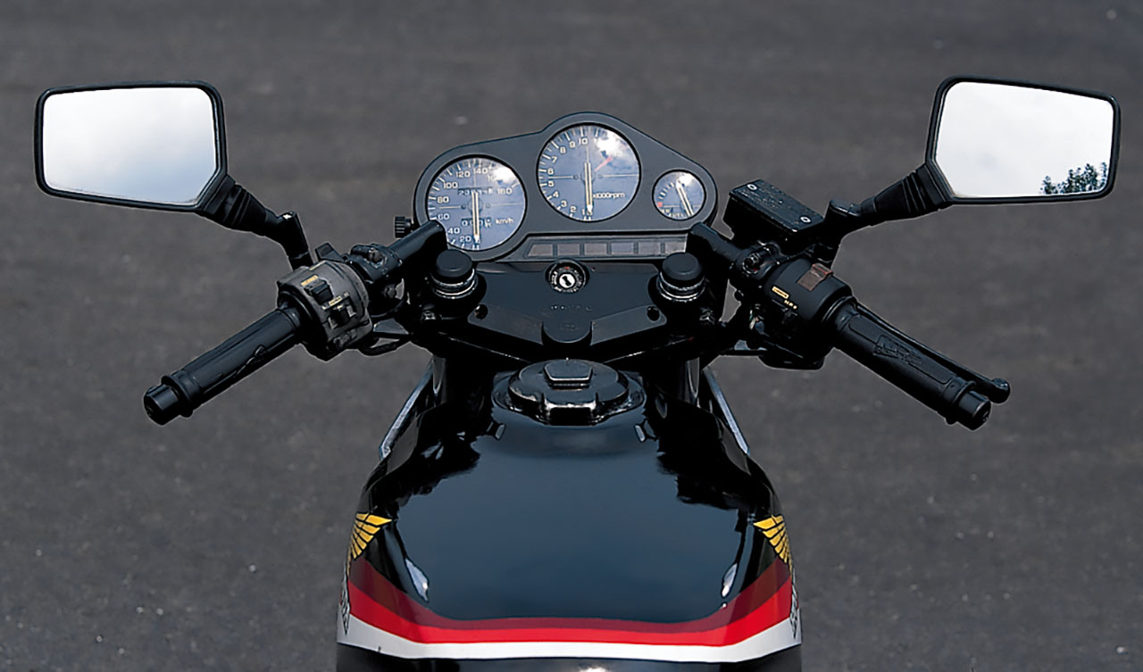 画像1: ホンダ「CBR400F（NC17）」（1984年）の各部装備・ディテール解説