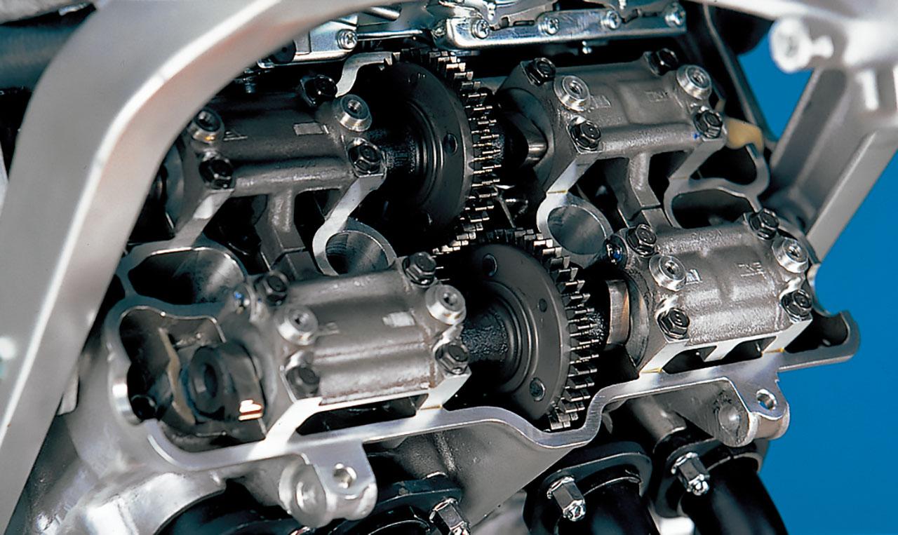 画像 : 18番目の画像 - 【写真21枚】ホンダ「CBR400RR（NC23）」（1988年） - webオートバイ