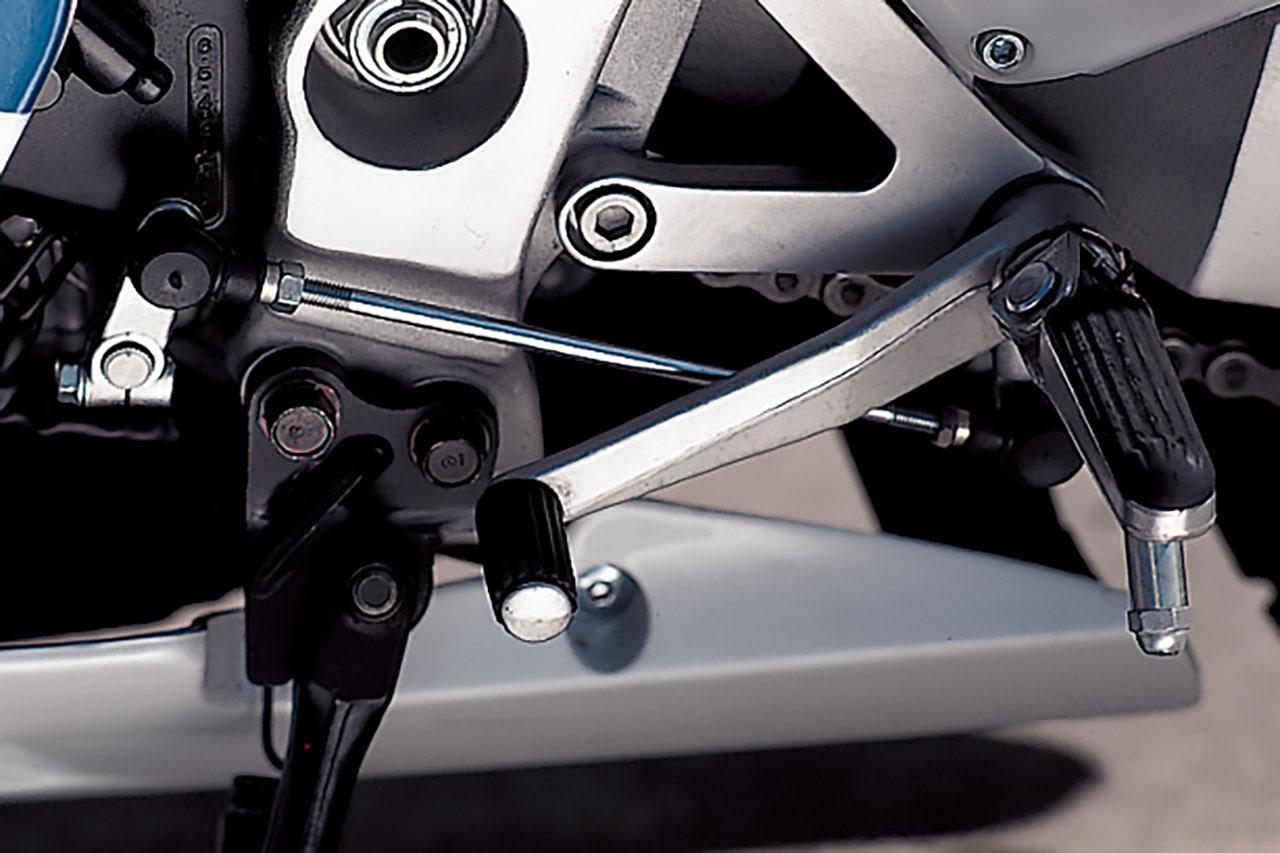 画像 : 14番目の画像 - 【写真15枚】ホンダ「CBR400RR（NC29）」（1990年） - webオートバイ