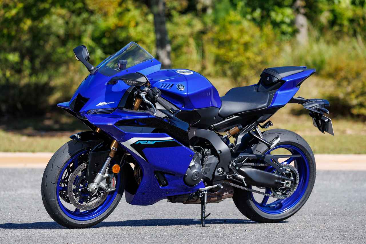 画像7: 【レビュー】ヤマハ「YZF-R9 ABS」インプレ|国内初試乗! ヤマハの新世代を築く3気筒スーパースポーツ!