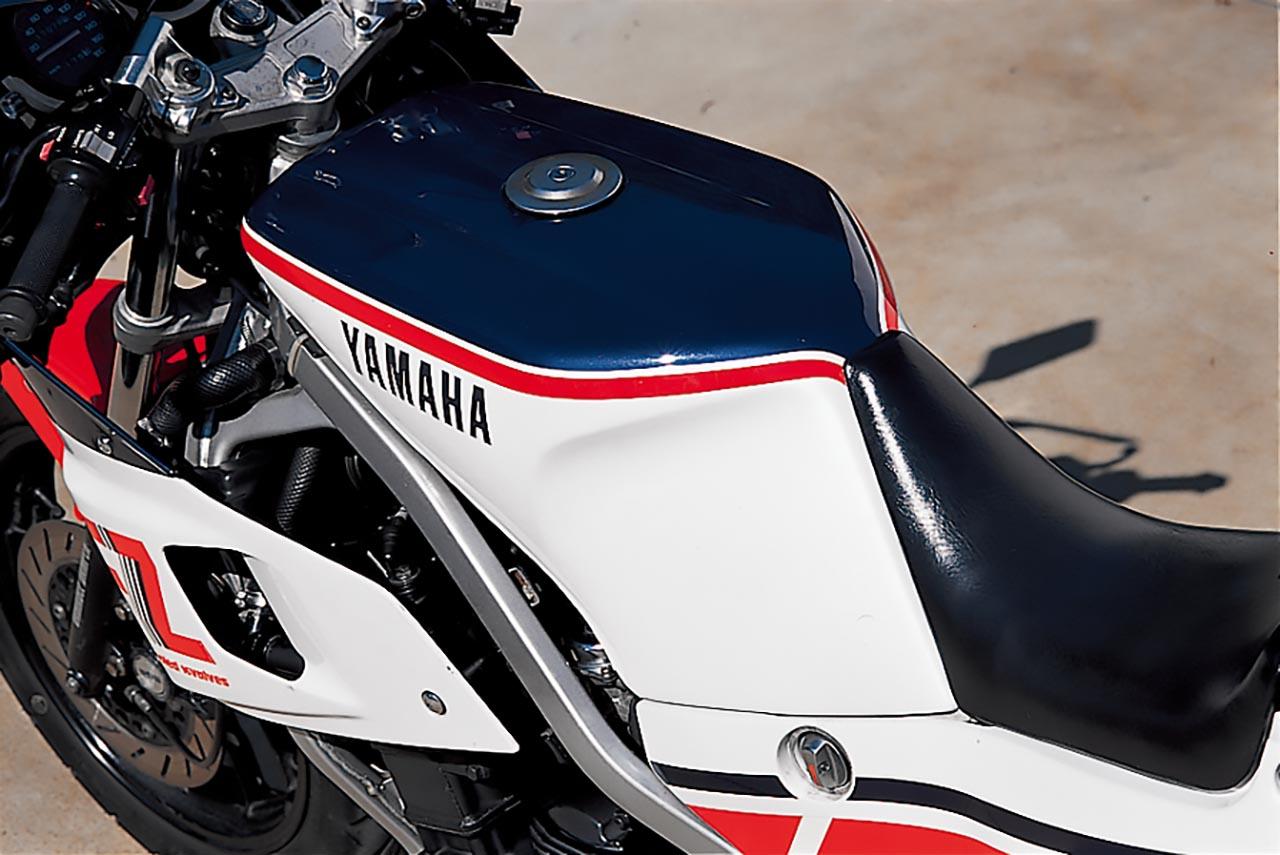画像 : 13番目の画像 - 【写真18枚】ヤマハ「FZ400R（46X）」（1984年） - webオートバイ