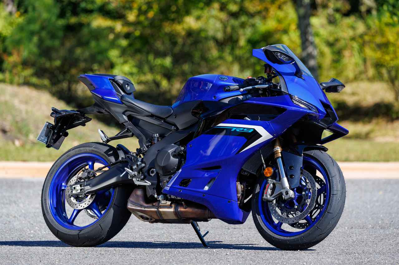 画像 : 1番目の画像 - 【写真24枚】ヤマハ「YZF-R9 ABS」 - webオートバイ