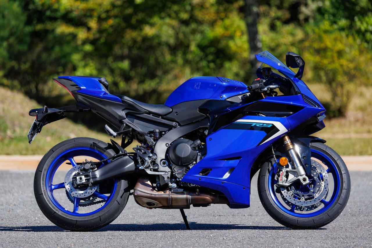 画像 : 2番目の画像 - 【写真24枚】ヤマハ「YZF-R9 ABS」 - webオートバイ
