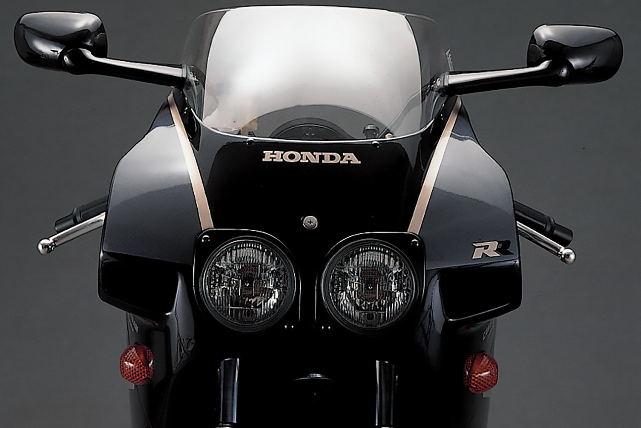 画像 : 11番目の画像 - 【写真21枚】ホンダ「CBR400RR（NC23）」（1988年） - webオートバイ