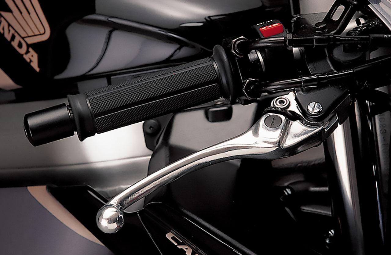 画像 : 14番目の画像 - 【写真21枚】ホンダ「CBR400RR（NC23）」（1988年） - webオートバイ