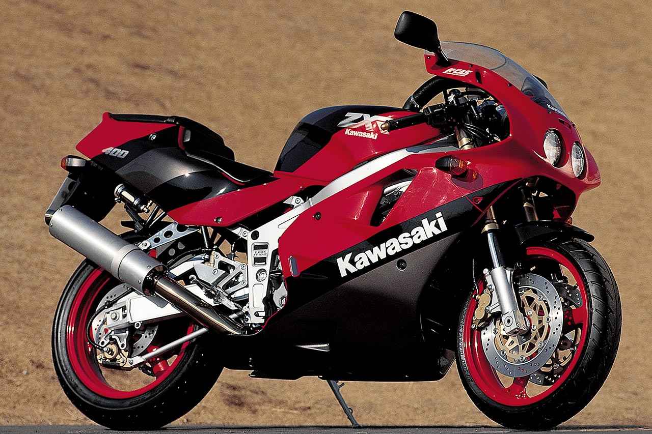 画像: Kawasaki ZXR400 1989年 総排気量：398cc エンジン形式：水冷4ストDOHC4バルブ並列4気筒 シート高：765mm 車両重量：188kg 発売当時価格：73万9000円