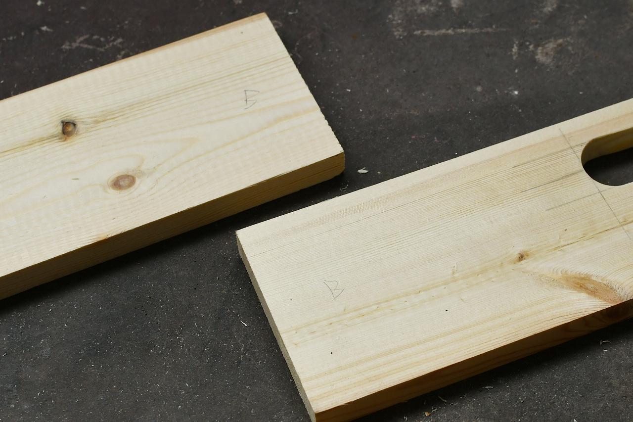 画像2: 仮組して木目の位置をチェック