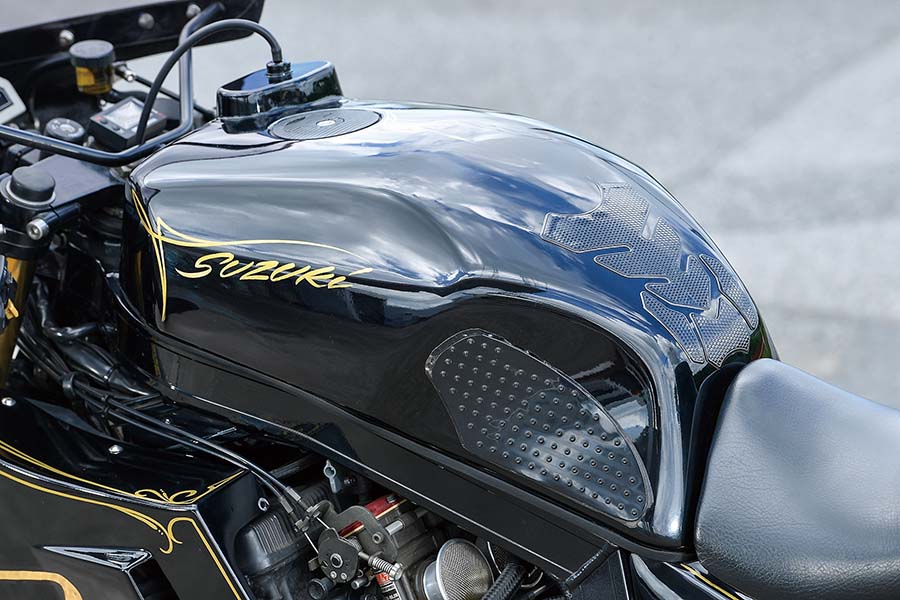 画像 : 6番目の画像 - 【写真12枚】飯田レーシングファクトリー GSX-R1100（スズキ GSX-R1100） - webオートバイ