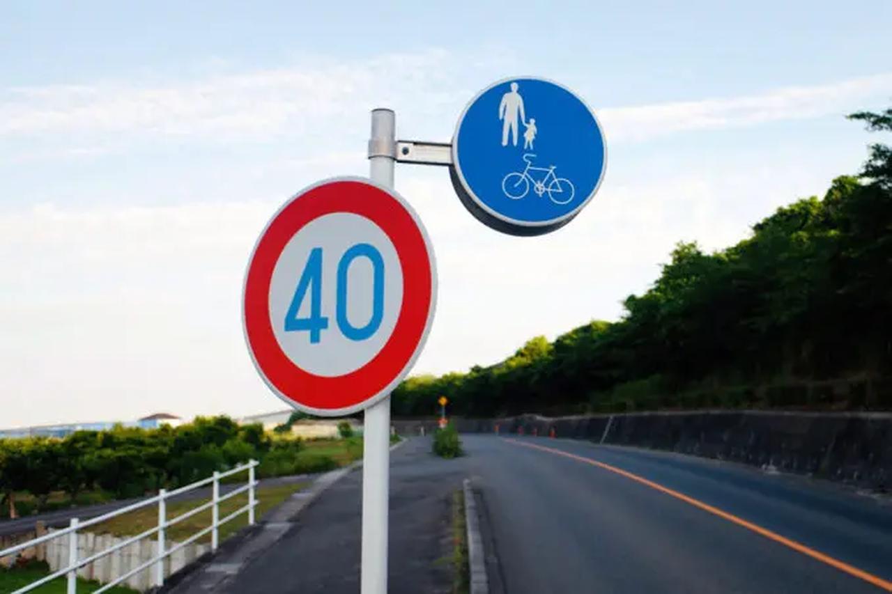 画像2: 原付初心者に知って欲しいルール！ 二段階右折のやり方はとても重要【Safety】