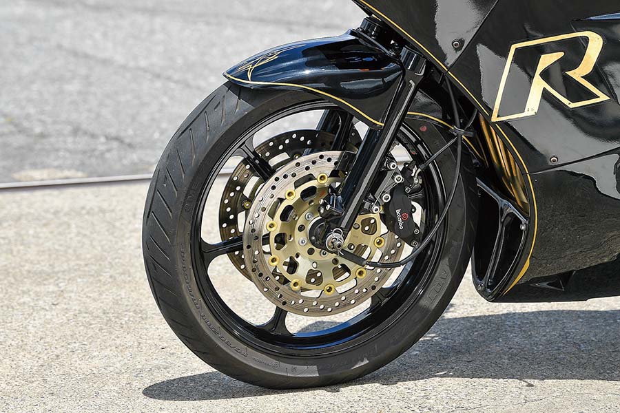 画像 : 10番目の画像 - 【写真12枚】飯田レーシングファクトリー GSX-R1100（スズキ GSX-R1100） - webオートバイ