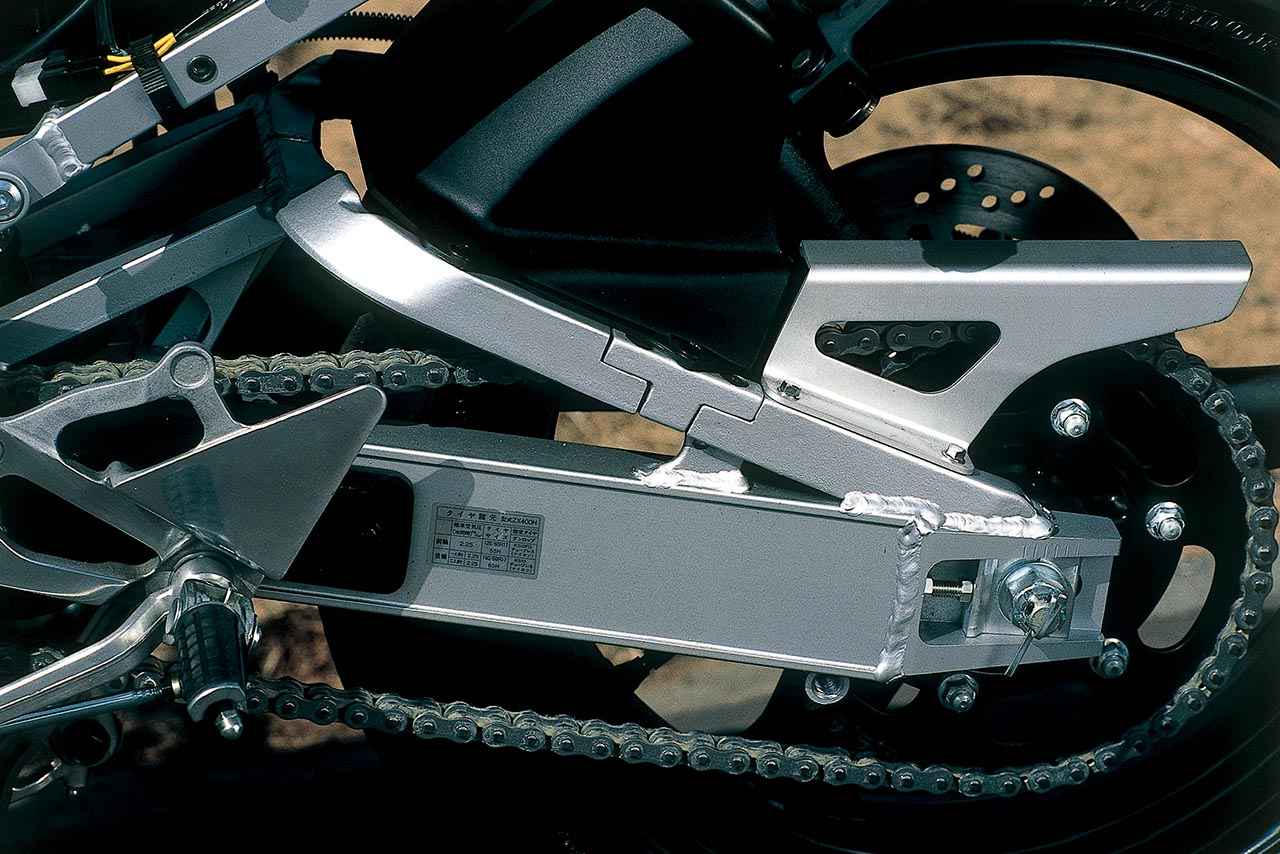 画像 : 3番目の画像 - 【写真8枚】カワサキ「ZXR400（ZX400H）」（1989年） - webオートバイ