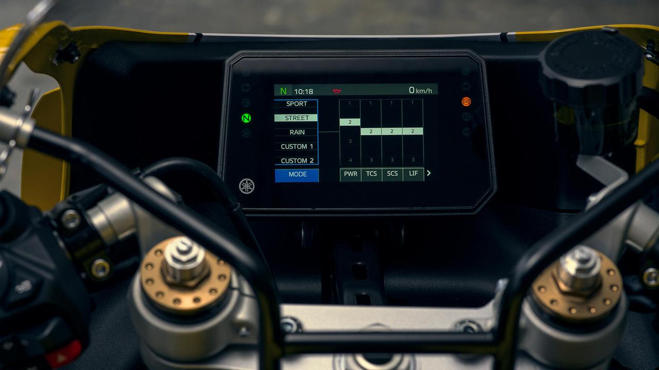 画像17: 【衝撃速報!】ヤマハ「XSR900GP」2026年モデルが海外で登場! なんと今度は“インターカラー”で登場!まさに伝説の再来!