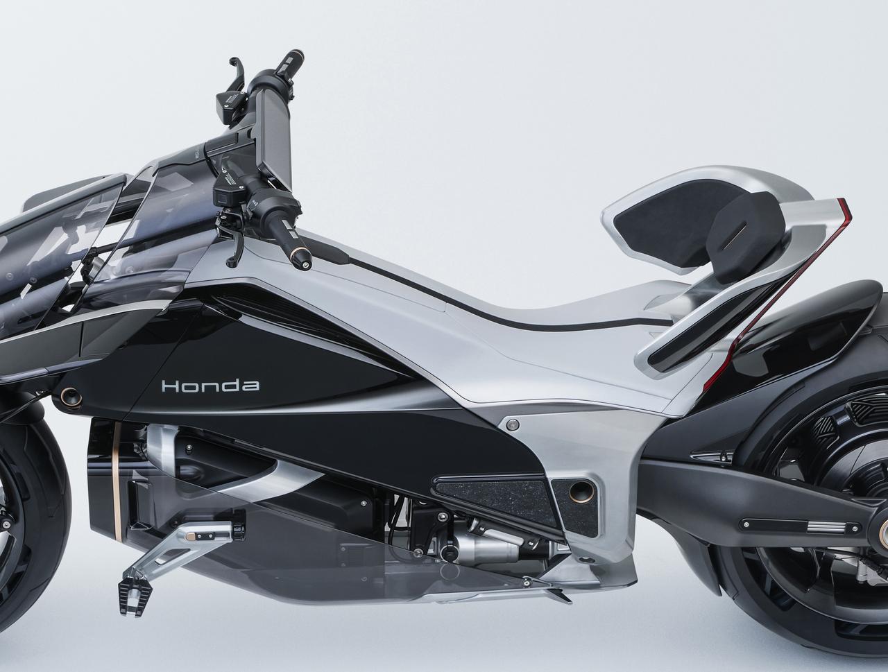 画像 : 8番目の画像 - 【写真11点】ホンダ「EV Outlier Concept」 - webオートバイ