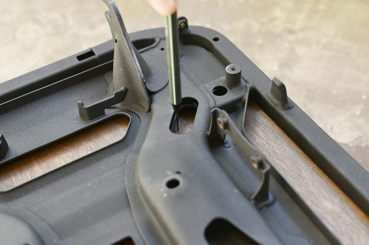 画像5: ハンターカブ（JA55）純正キャリアに取り付けるための固定具探しと穴あけ