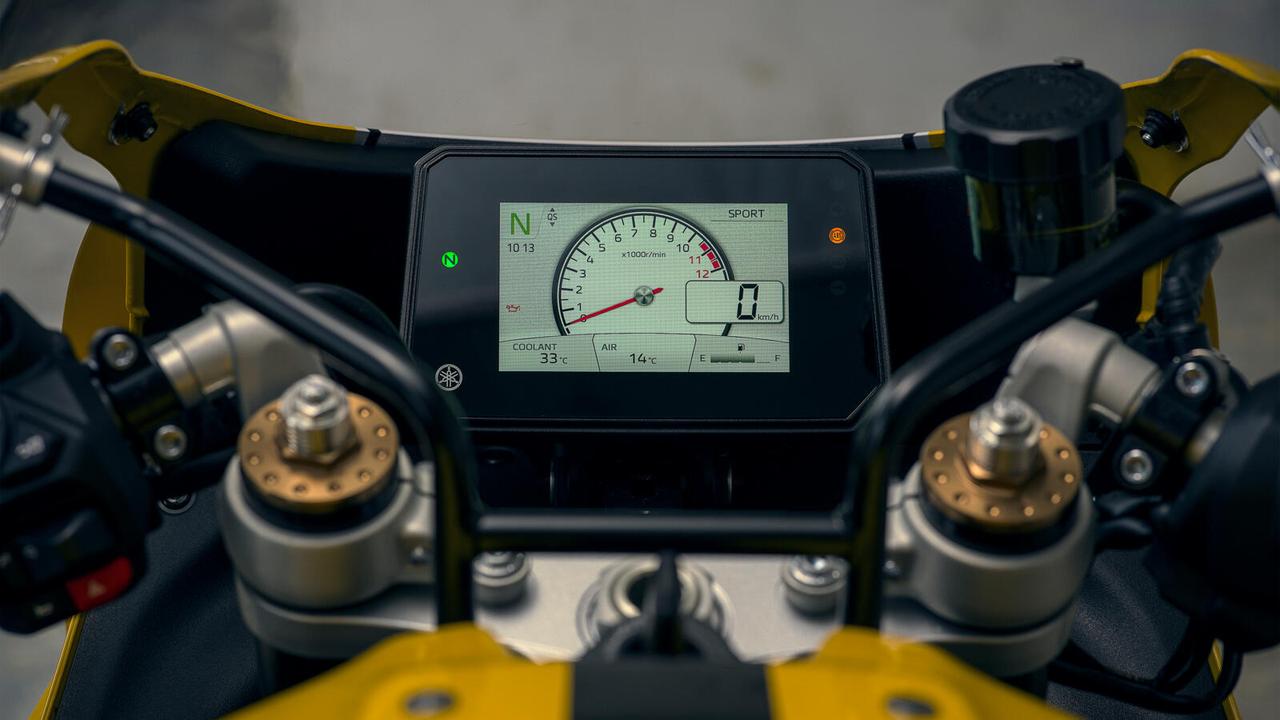 画像16: 【衝撃速報!】ヤマハ「XSR900GP」2026年モデルが海外で登場! なんと今度は“インターカラー”で登場!まさに伝説の再来!