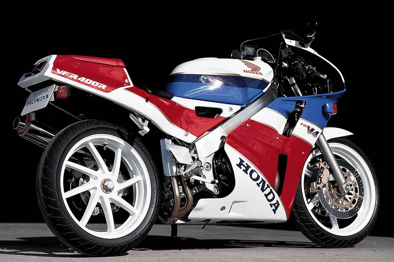 画像 : 2番目の画像 - 【写真14枚】ホンダ「VFR400R（NC30）」（1989年） - webオートバイ