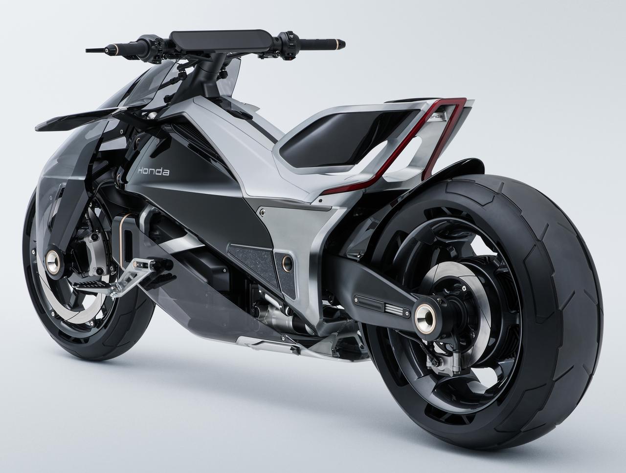 画像 : 5番目の画像 - 【写真11点】ホンダ「EV Outlier Concept」 - webオートバイ