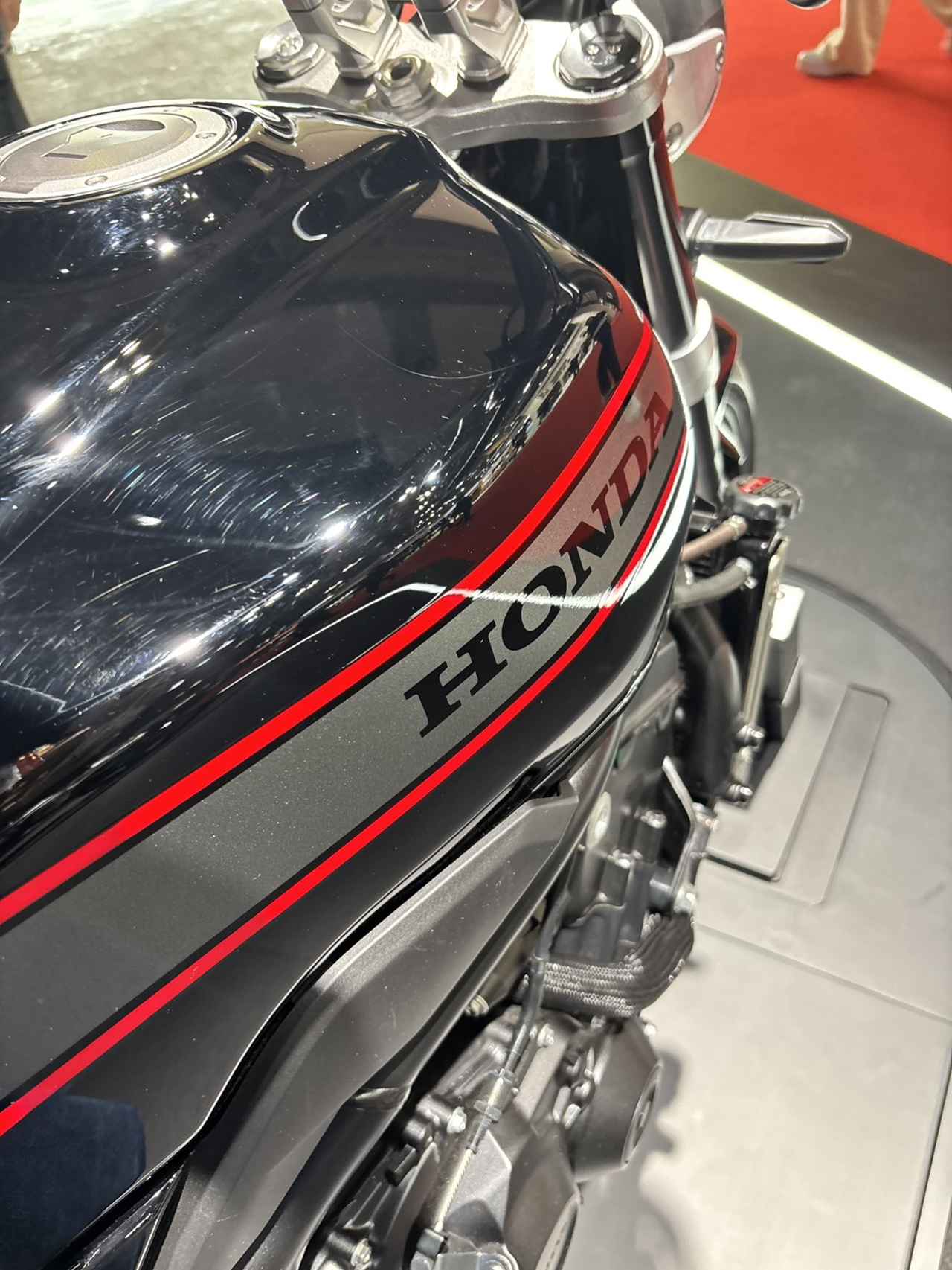 画像 : 2番目の画像 - 【他5枚】 - webオートバイ