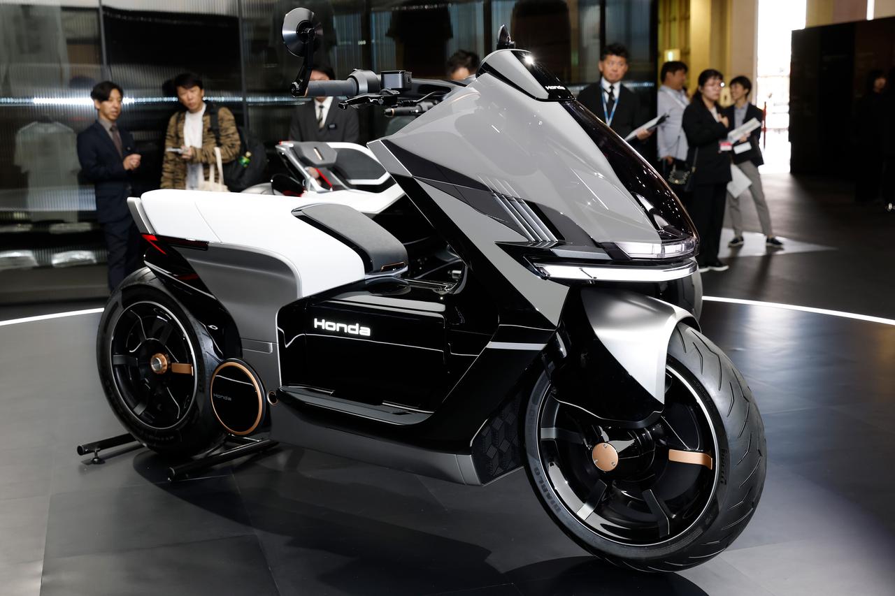 画像: EV Urben Concept 参考出品車／ジャパンプレミアモデル