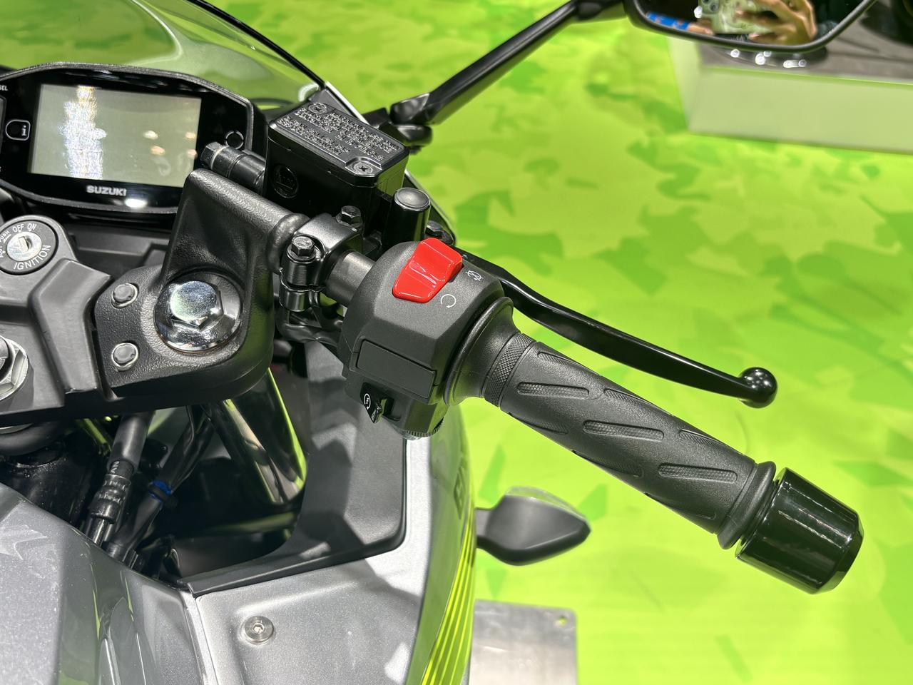 画像3: ▶ハンドルまわり