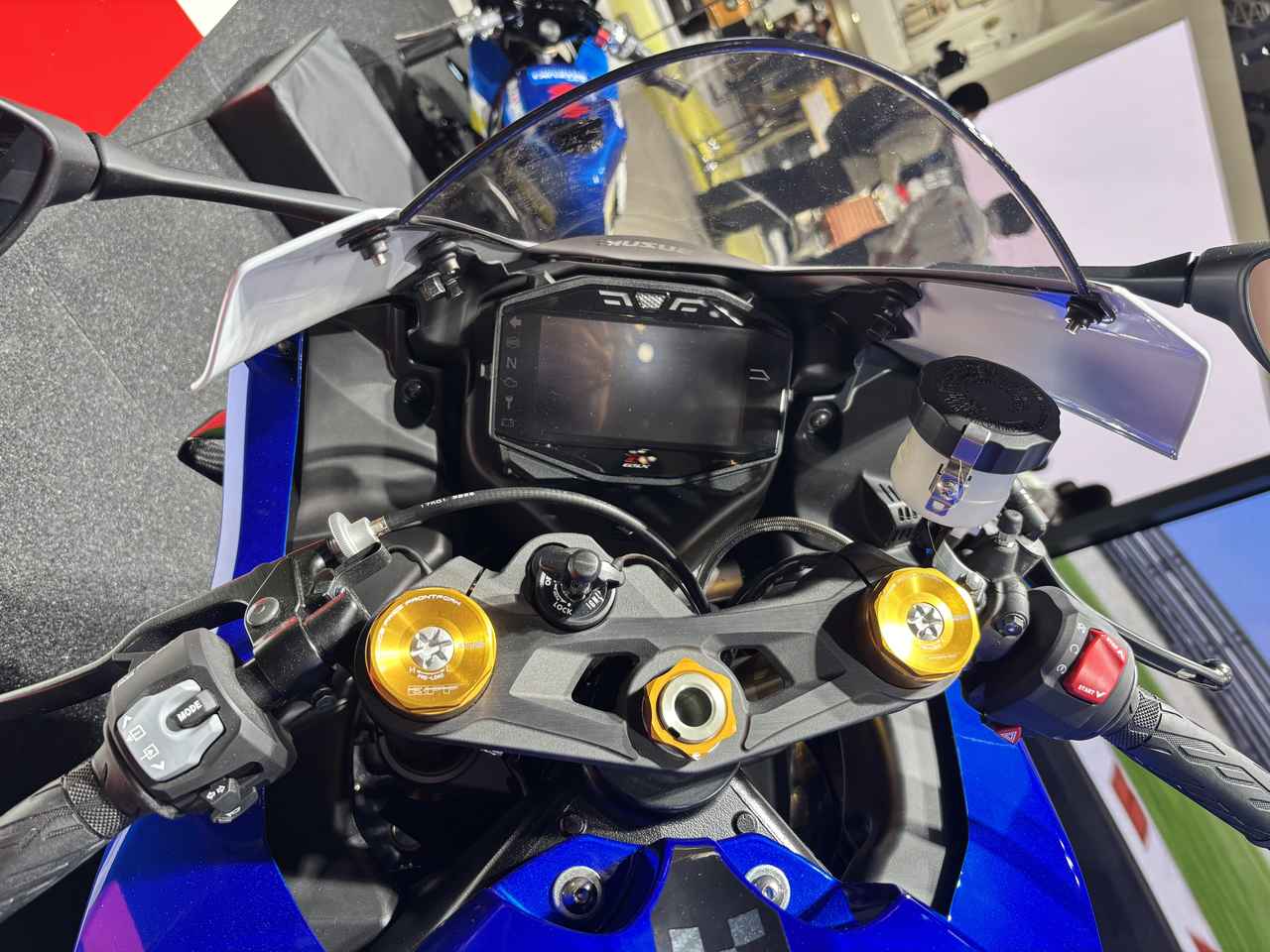 画像2: ▶ハンドルまわり