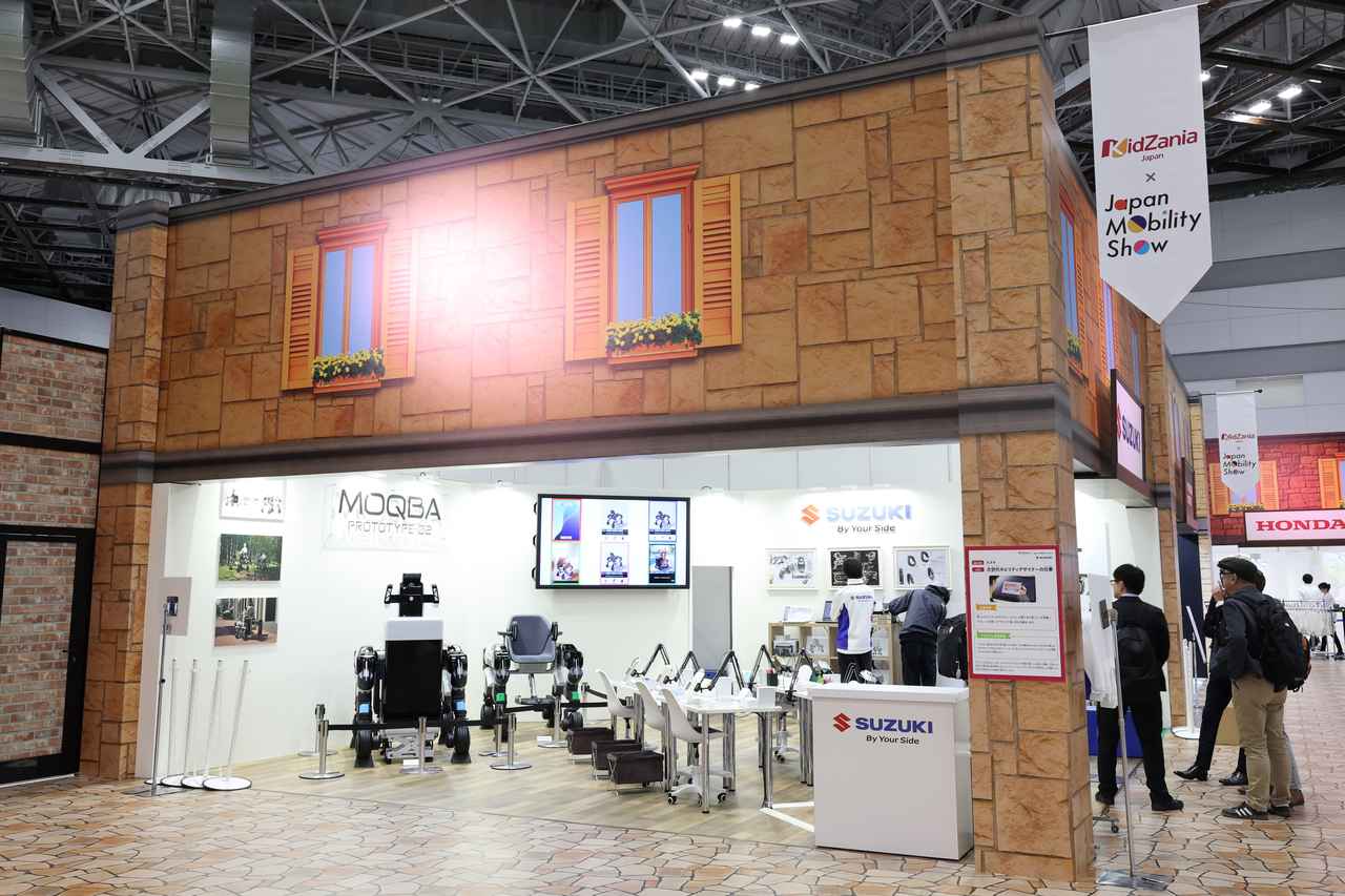 画像: ▲小学生を対象に実社会のお仕事体験ができる・キッザニアが本イベントとコラボ。スズキとのコラボブースでは、専用アプリを使って電動マルチユースモビリティ「SUZU-CARGO」をプロデュースするお仕事体験ができます。