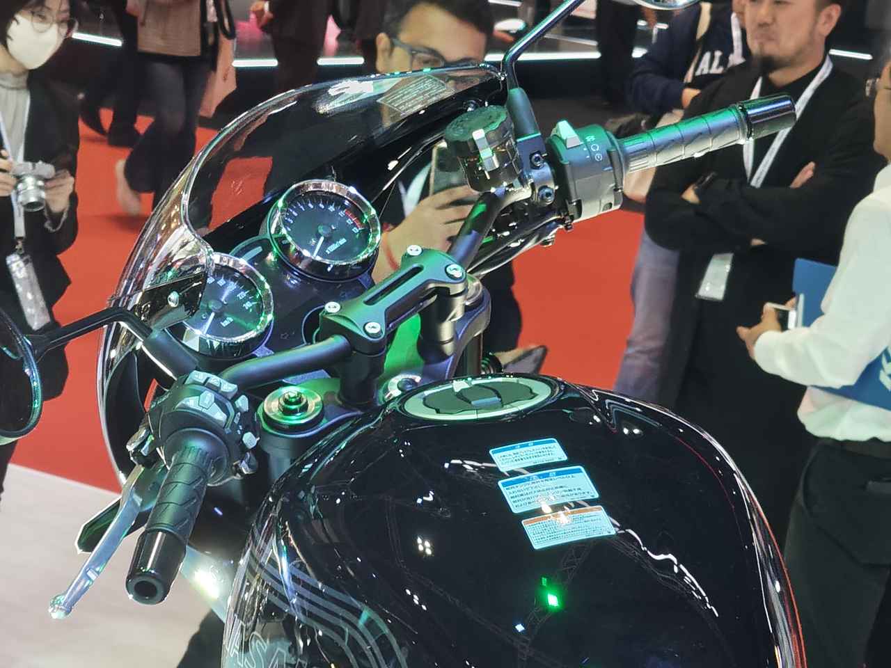 画像: ▶ハンドルまわり