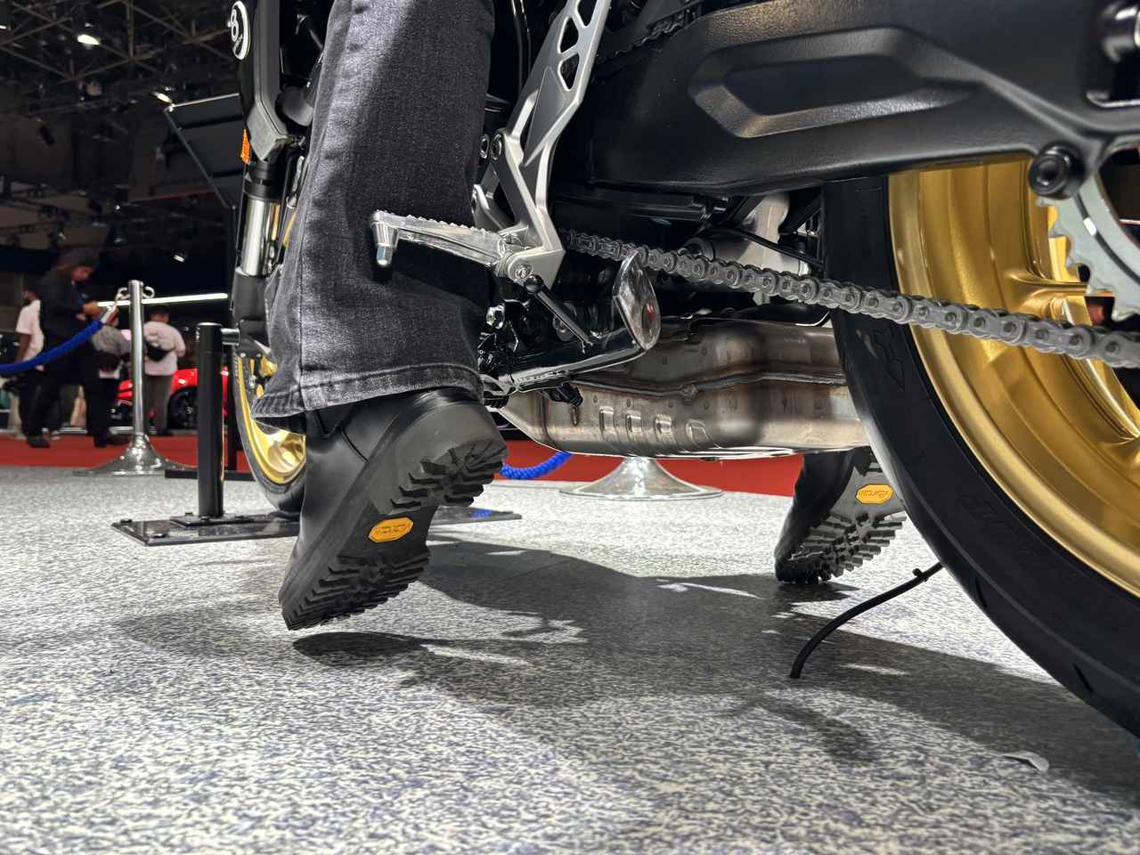 画像2: ▶︎足つき