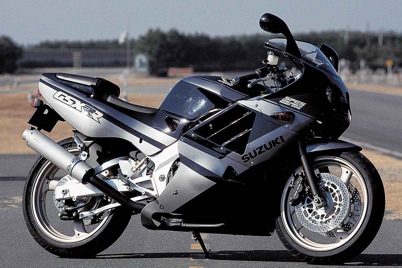 画像: SUZUKI GSX-R250R 1989年 総排気量：248cc エンジン形式：水冷4ストDOHC4バルブ並列4気筒 シート高：730mm 車両重量：143kg（乾燥） 発売当時価格：59万9000円