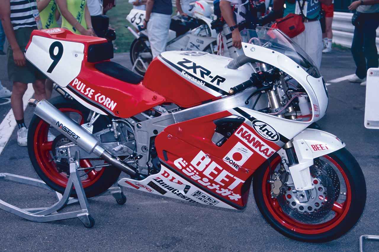 画像: ▶ビート「ZXR400R」(1989年)