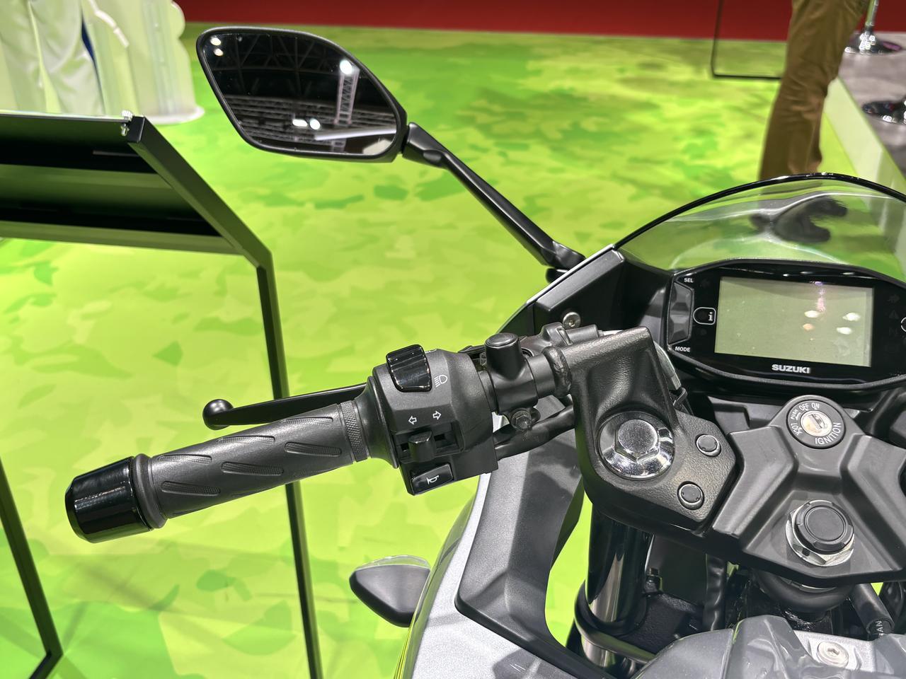 画像2: ▶ハンドルまわり