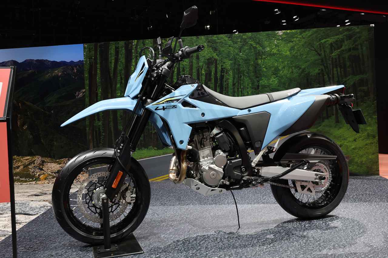 画像: DR-Z4SM 市販車