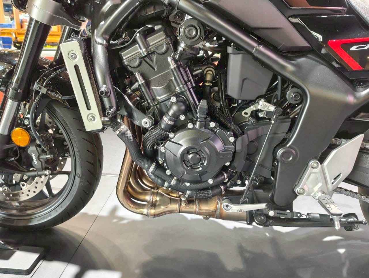 画像1: ▶エンジン・エキパイ