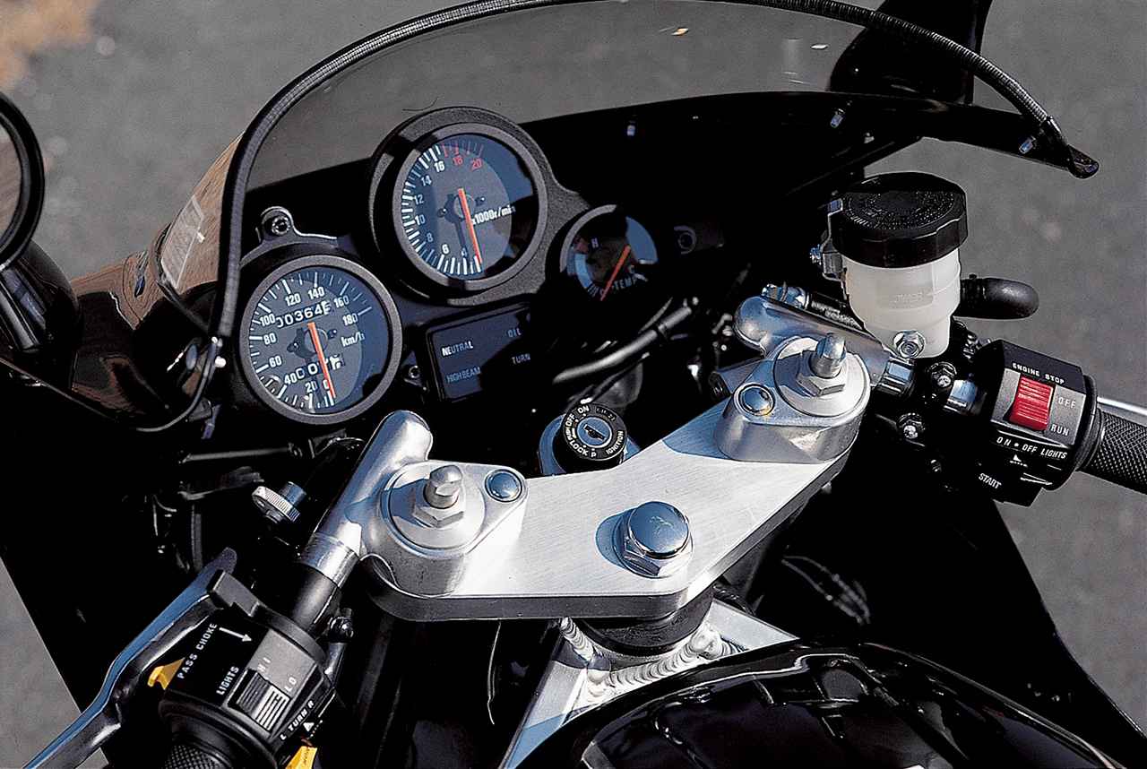 画像6: スズキ「GSX-R250R（GJ73A）」（1989年）各部装備・ディテール解説