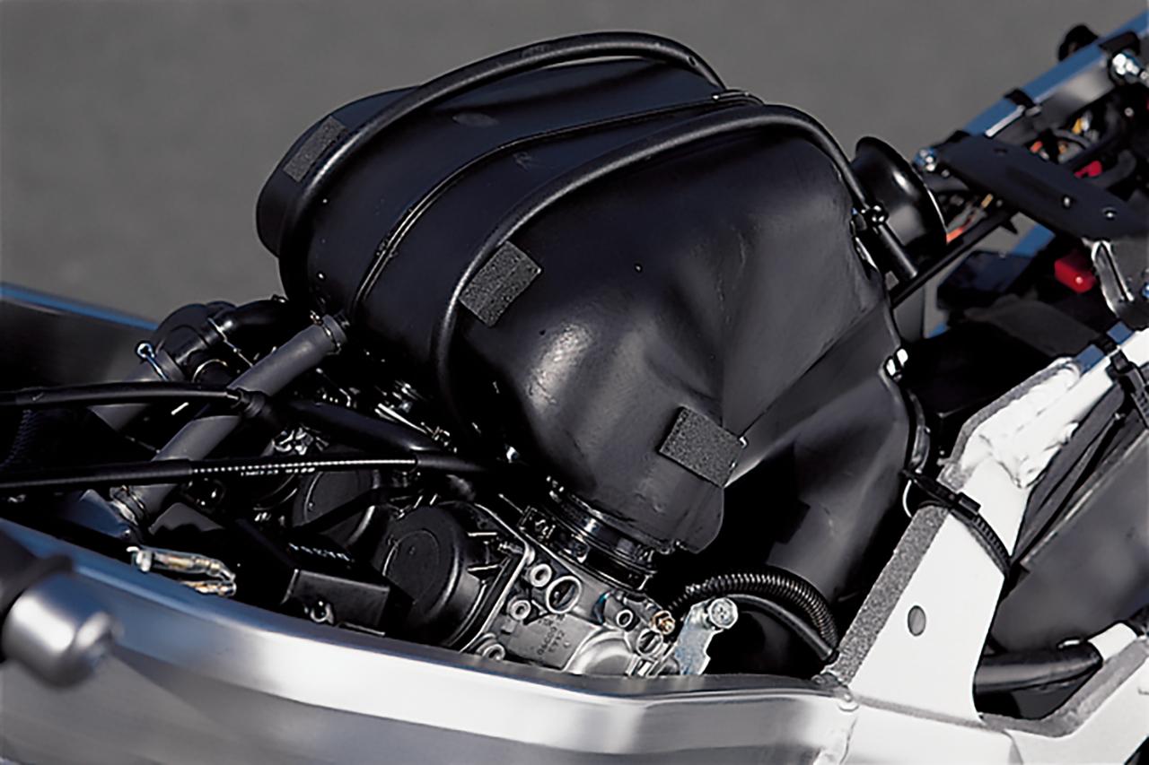 画像 : 14番目の画像 - 【写真20枚】スズキ「GSX-R250R（GJ73A）」（1989年） - webオートバイ