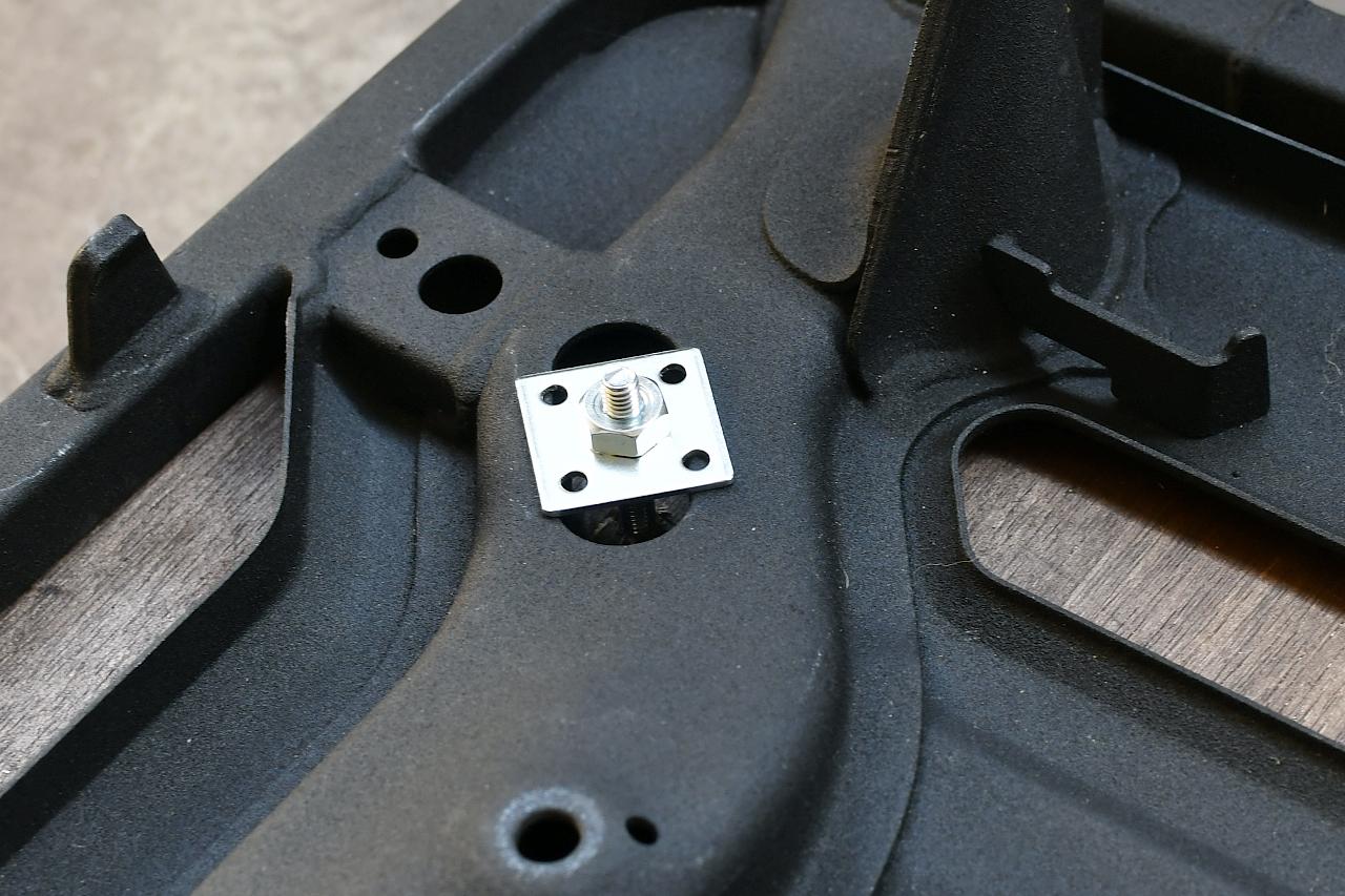 画像10: ハンターカブ（JA55）純正キャリアに取り付けるための固定具探しと穴あけ