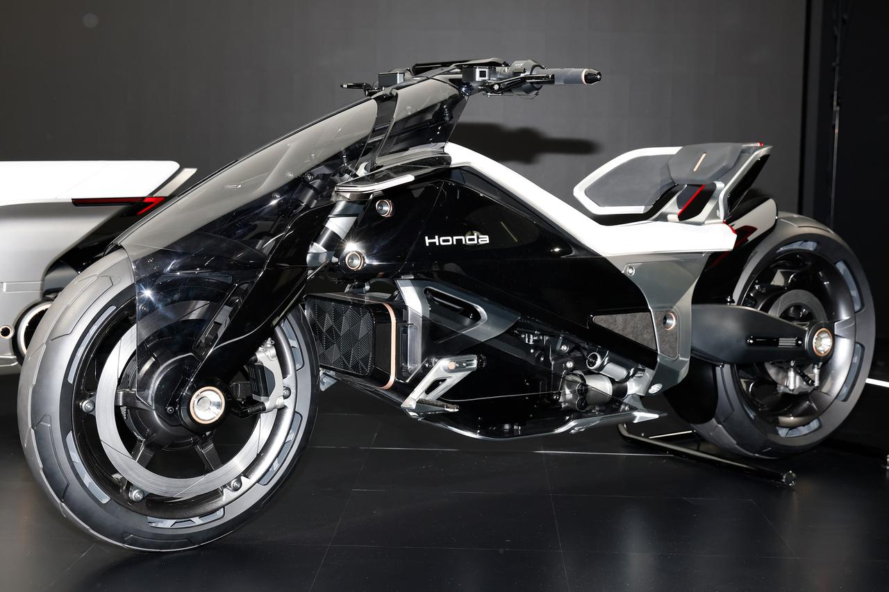 画像: EV Outlier Concept 参考出品車／ワールドプレミアモデル  ▶▶▶ディテール写真はこちら