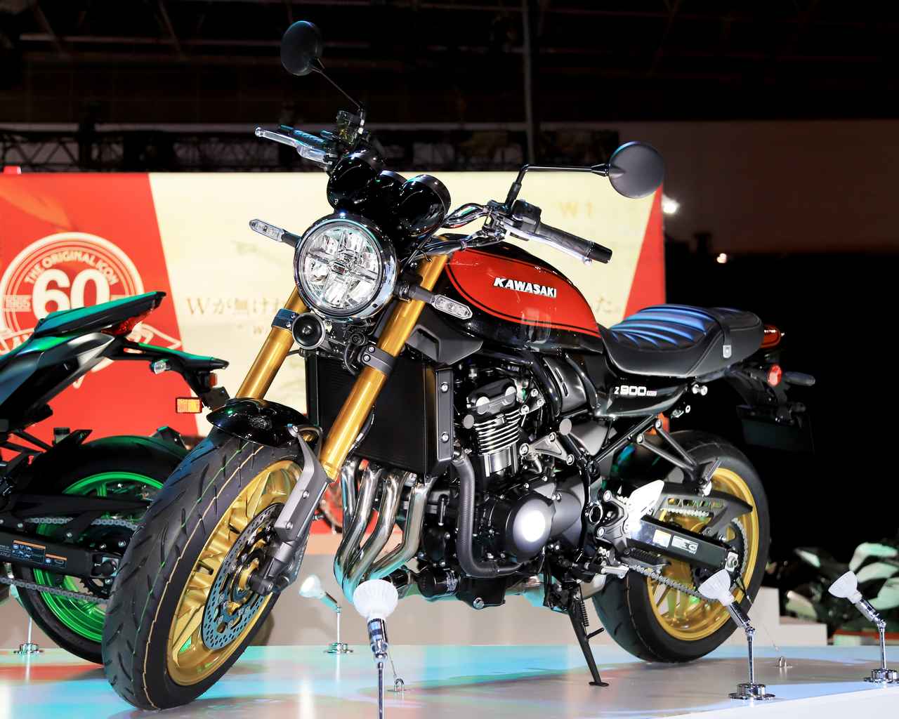 画像: Z900RS SE ワールドプレミア 2026年2月国内販売予定 メーカー希望小売価格:1,837,000(本体価格1,670,000円、消費税167,000円) ※カワサキケア、ETC2.0含む