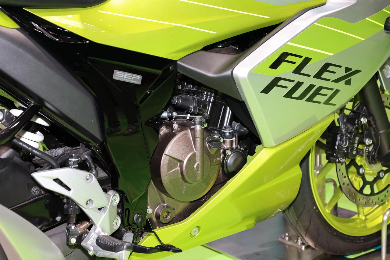 画像 : 8番目の画像 - 【写真12枚】スズキ「ジクサーSF250 FFV」 - webオートバイ