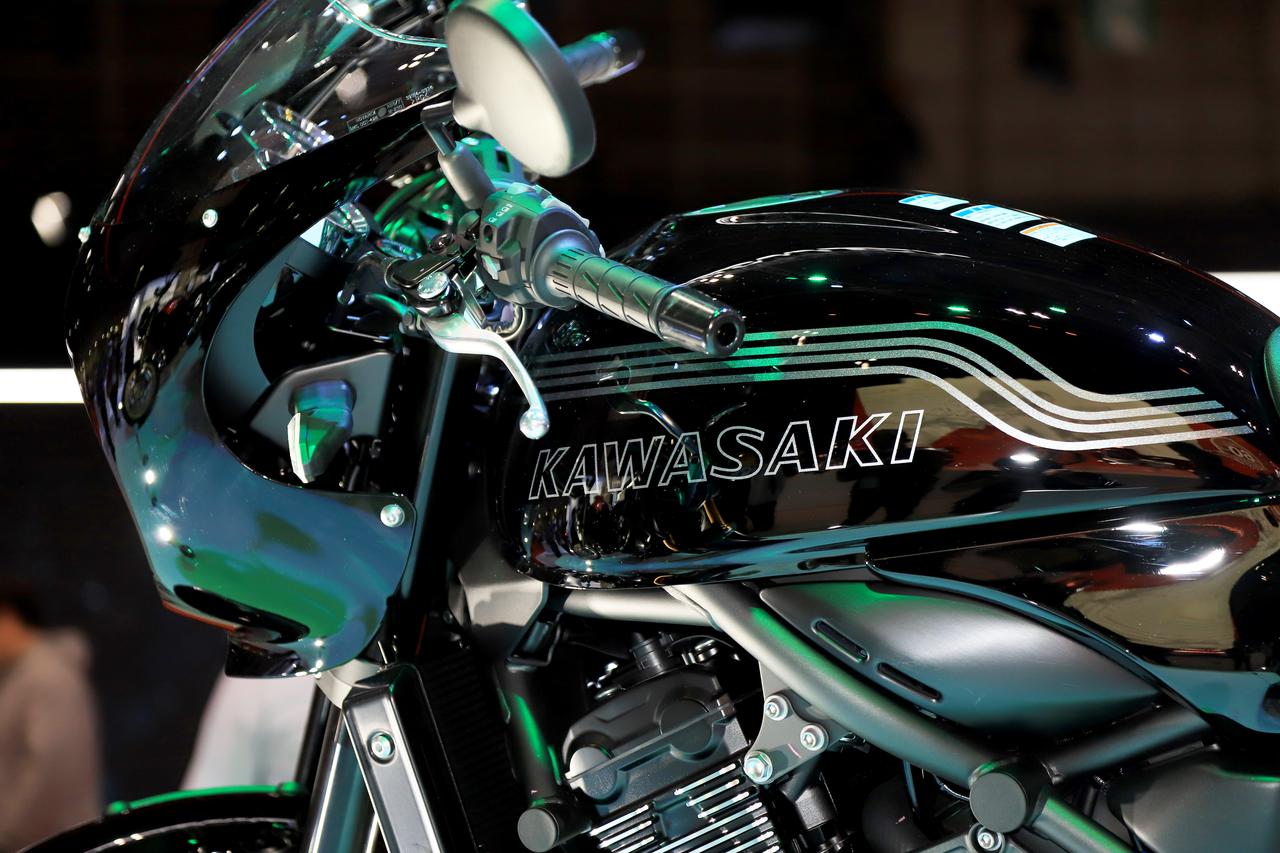 画像16: 新型「Z900RS」シリーズを世界初公開! Japan Mobility Show 2025のカワサキブースは見どころ満載|若月佑美さんはいち早く初公開モデルにタッチ