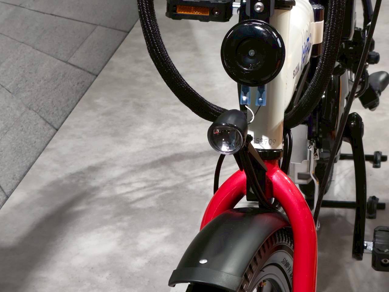 画像 : 6番目の画像 - 【写真26枚】スズキ「e-PO」 - webオートバイ