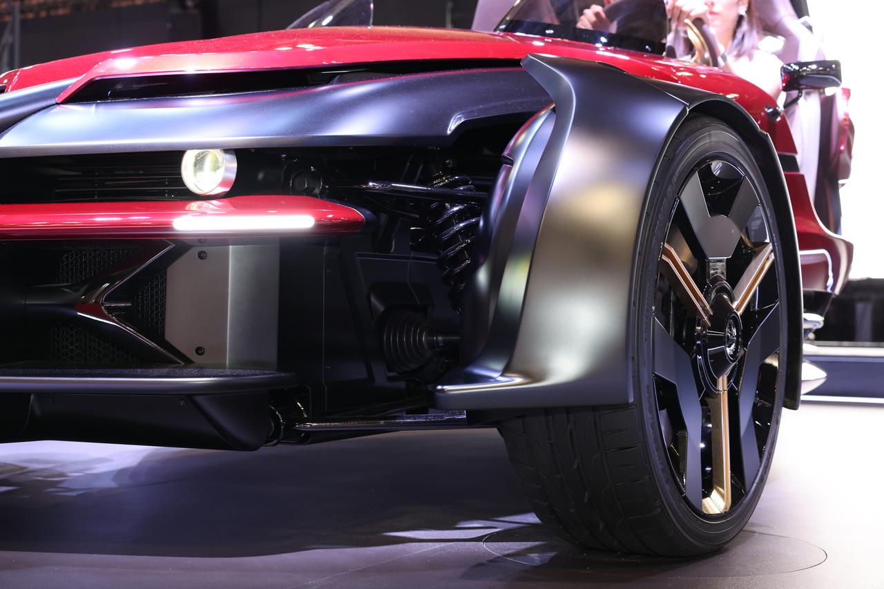 画像 : 8番目の画像 - 【写真12枚】ヤマハ「トライセラ プロト」 - webオートバイ